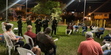 Policía socializa estrategias de seguridad con la comunidad en Tuluá