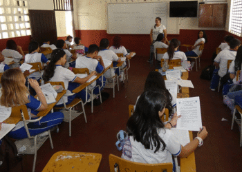 Gobierno emitió decreto con cambios en jornada escolar de los colegios públicos