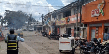 Atentado con moto bomba en Cauca deja varios heridos