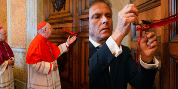 El Vaticano realizó el rito de confirmación de la muerte y depósito del cuerpo del Papa Francisco