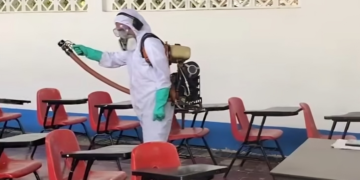 Toro refuerza medidas contra el dengue con fumigación en escuelas