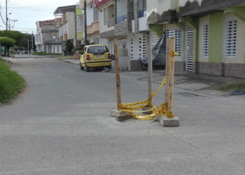 Más de dos meses de espera: aún no se soluciona el peligro vial en el barrio San Benito