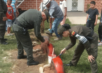 Policía y comunidad recuperan espacios deportivos en Aguaclara