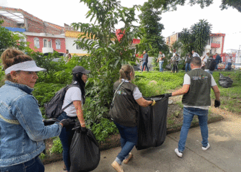 Recogieron 250 kilos de residuos en jornada de limpieza en Tuluá