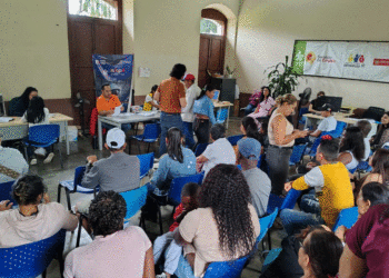 Más de 330 víctimas del conflicto armado fueron certificadas en jornada de atención en Buga