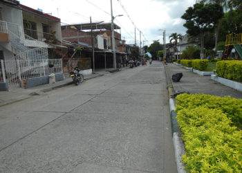 Calle arriba, calle abajo en el barrio Pueblo Nuevo