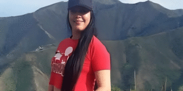 Mujer fue asesinada a tiros frente a su negocio en La Unión