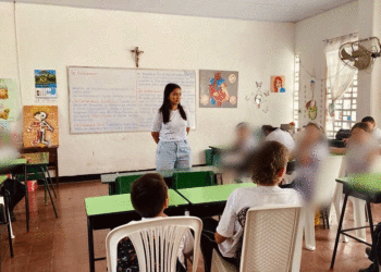 Niños de Buga reciben formación para prevenir el acoso escolar