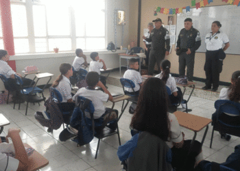 Policía fortalece prevención del consumo de drogas en colegios de Tuluá