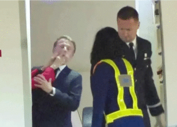 Presidente de Francia fue abofeteado por su esposa y todo quedó grabado en cámaras