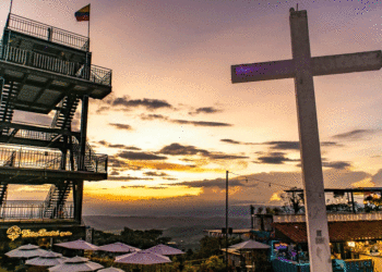 Sevilla celebra 122 años de fundación con música, arte y tradición cafetera