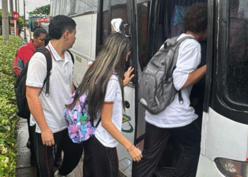 Verifican condiciones de rutas escolares en la I.E. Jovita Santacoloma