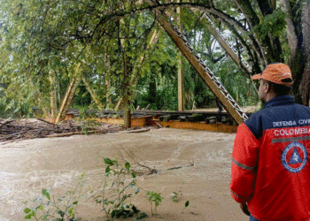 Autoridades emiten alerta por creciente del río La Paila