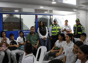 Capacitan a jóvenes yotocenses en normas de tránsito y seguridad vial