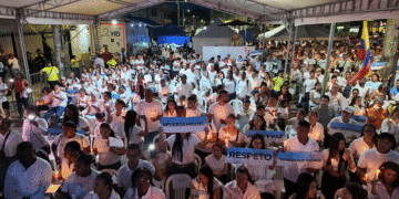 Con miles de velas, vallecaucanos se unieron en un clamor por la vida y la reconciliación