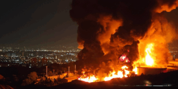 Estados Unidos bombardea bases nucleares en Irán y advierte sobre posibles represalias