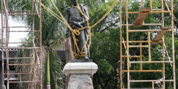 El día que Bolívar cambió de casa