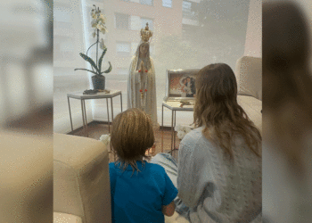 “Entra a un nuevo procedimiento, les ruego orar con nosotros”: esposa de Miguel Uribe