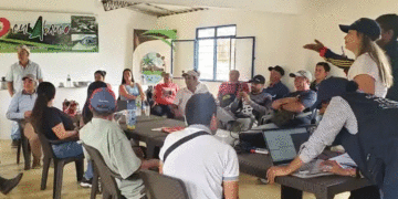 Gobernación del Valle lanza diplomado para fortalecer liderazgo comunal