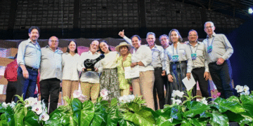 Laura Vargas y La Pequeña Rondalla, los grandes triunfadores del Festival Mono Núñez