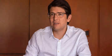 Miguel Uribe Turbay fue trasladado de urgencia a cirugía