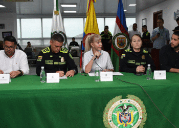 “No vamos a ceder, no podemos arrodillarnos ante los delincuentes”: Gobernadora del Valle desde el PMU