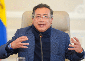 Petro convocará por decreto la consulta popular que el Congreso hundió