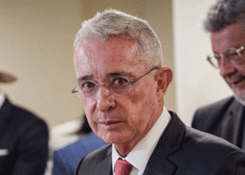 Álvaro Uribe es hallado culpable por fraude procesal, segundo delito confirmado en su contra