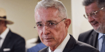 Álvaro Uribe es hallado culpable por fraude procesal, segundo delito confirmado en su contra