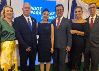 EL TABLOIDE fue homenajeado por el Club Rotario Tuluá El Lago durante acto de cambio de junta directiva