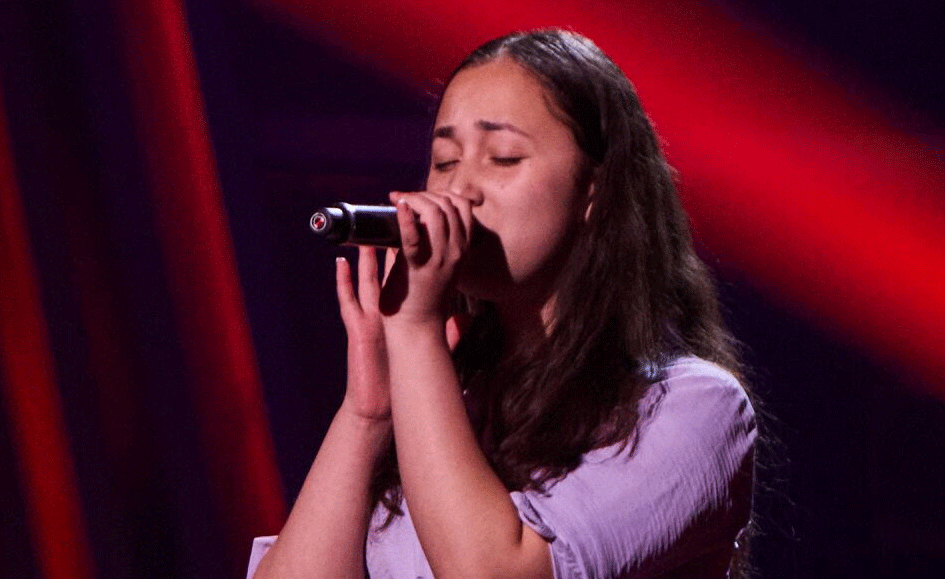 Geraldine Arana, talento tulueño, avanza a la semifinal de La Voz Kids España 2025