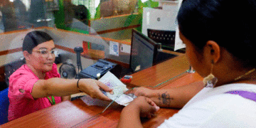 Gobierno anuncia recursos para implementar la Renta Básica Solidaria en todo el país