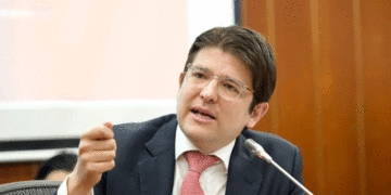 Se fuga menor de edad clave en el atentado contra el senador Miguel Uribe Turbay