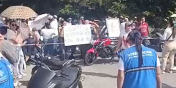 Tras accidente de menor de edad comunidad bloquea la vía Zarzal – Roldanillo