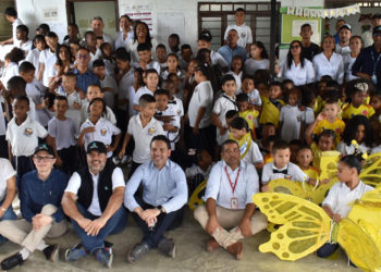 Mejoran la calidad del agua para estudiantes en zona rural de Buga