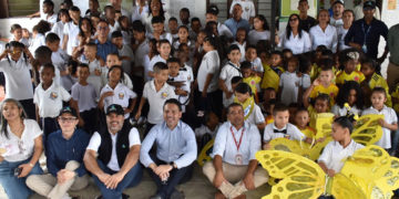 Mejoran la calidad del agua para estudiantes en zona rural de Buga