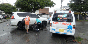 Vías transitadas, pero mal señalizadas en Tuluá (Más Caucherazos aquí) 👇🏽 