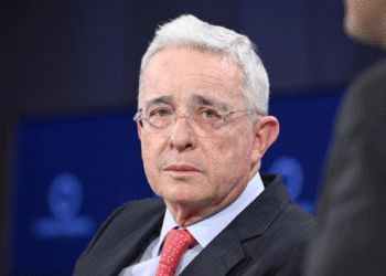 El expresidente Álvaro Uribe renuncia a la prescripción de proceso en su contra