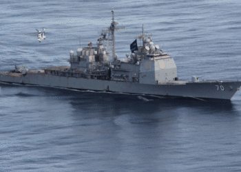 Nuevo despliegue militar de Estados Unidos: submarino nuclear y buque lanzamisiles llegarían a costas venezolanas