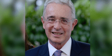 Tribunal ordena la libertad inmediata del expresidente Álvaro Uribe Vélez