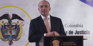 Carlos Camargo, elegido nuevo magistrado de la Corte Constitucional