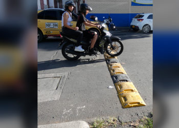 Los reductores de velocidad necesitan señalización (Más Caucherazos aquí) 👇🏽 