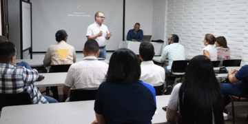 Definen acciones para dinamizar el comercio en Tuluá durante la temporada decembrina