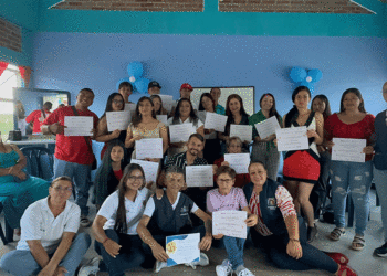 Formación en peluquería impulsa oportunidades laborales en Sevilla