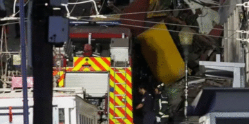 Funicular de Lisboa se descarriló en pleno centro histórico: confirman 15 muertos