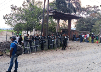 Otro lío de tierras en el Valle: indígenas y campesinos se disputan predio en San Pedro
