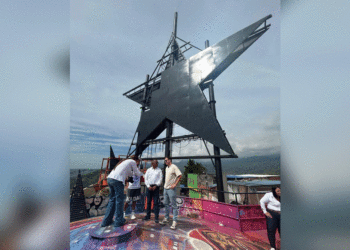 Siloé recupera su símbolo: la estrella vuelve a brillar en Cali con cinco puntas y 27 mil luces