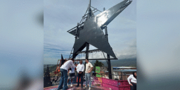 Siloé recupera su símbolo: la estrella vuelve a brillar en Cali con cinco puntas y 27 mil luces