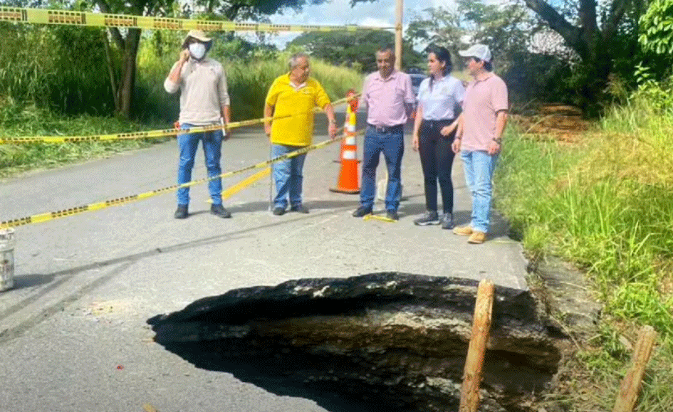 Cierre temporal en la vía Sevilla – La Uribe