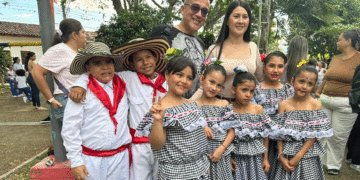 Cultura al Territorio llevó integración y alegría al barrio La Revolución